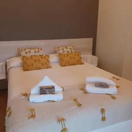 Hondarmendi Apartment